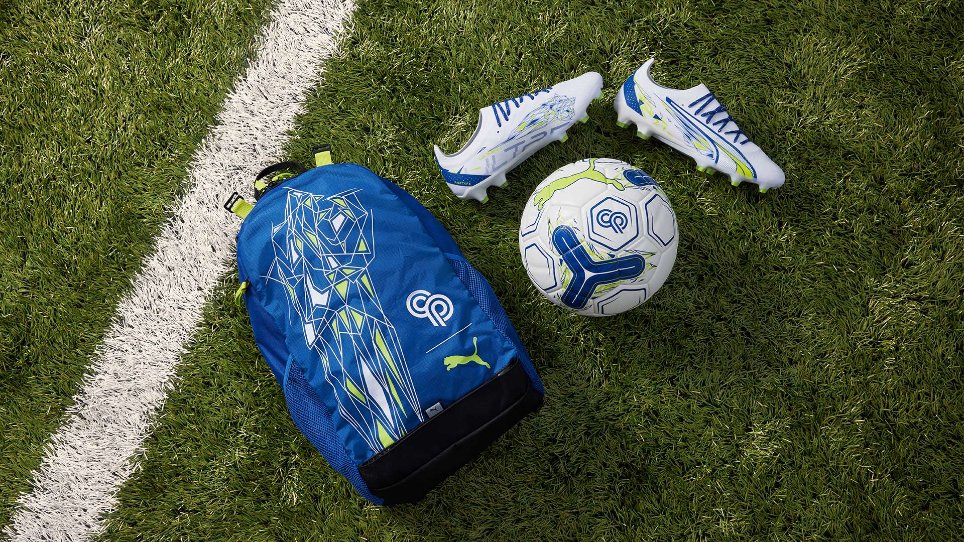 英超第3輪利物浦1-1切爾西 哈弗茨頭球吊射詹姆斯染紅薩拉赫點射破門.