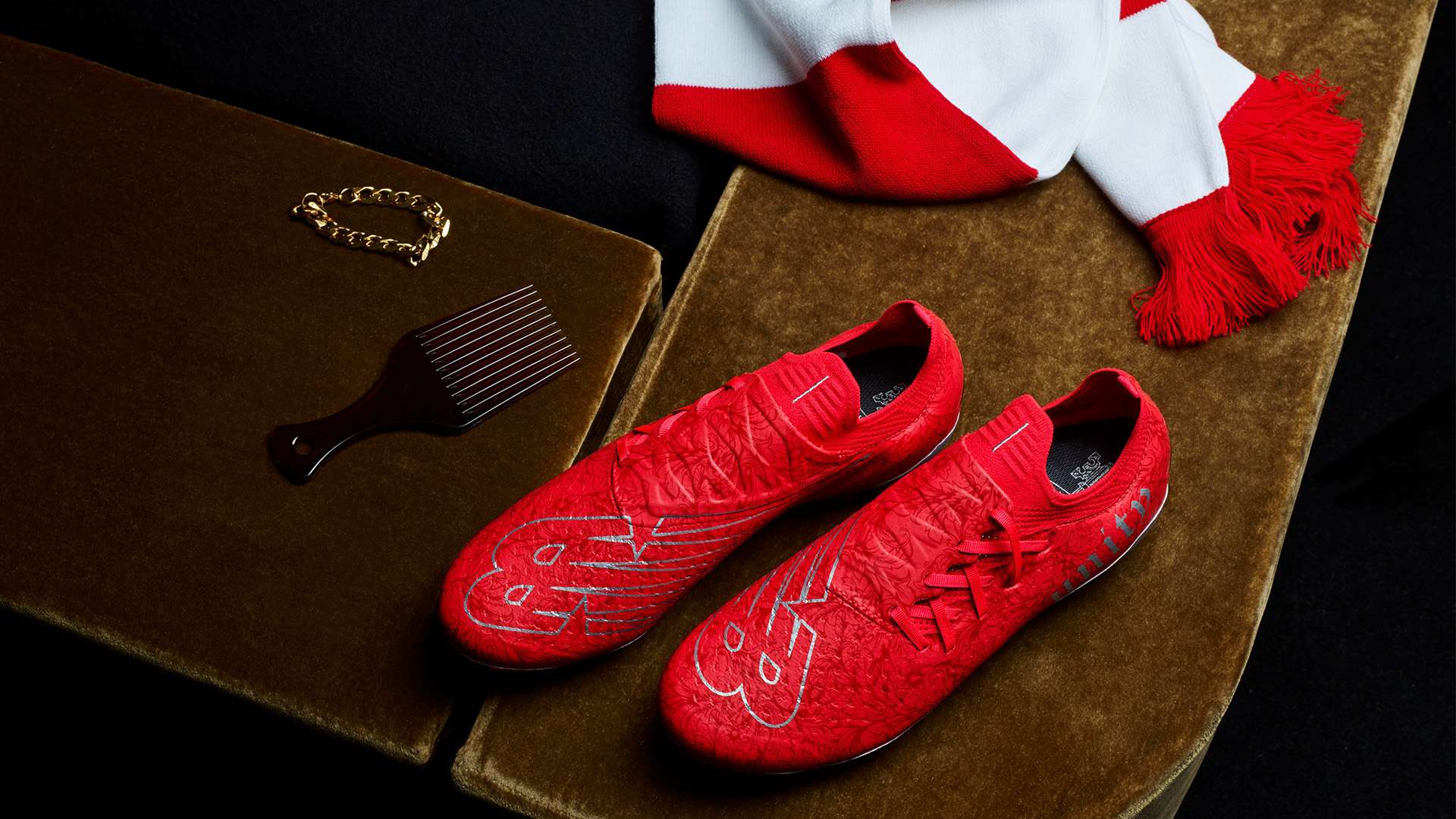 CBA：主场险胜 辽宁本钢队104-101北京控股队.